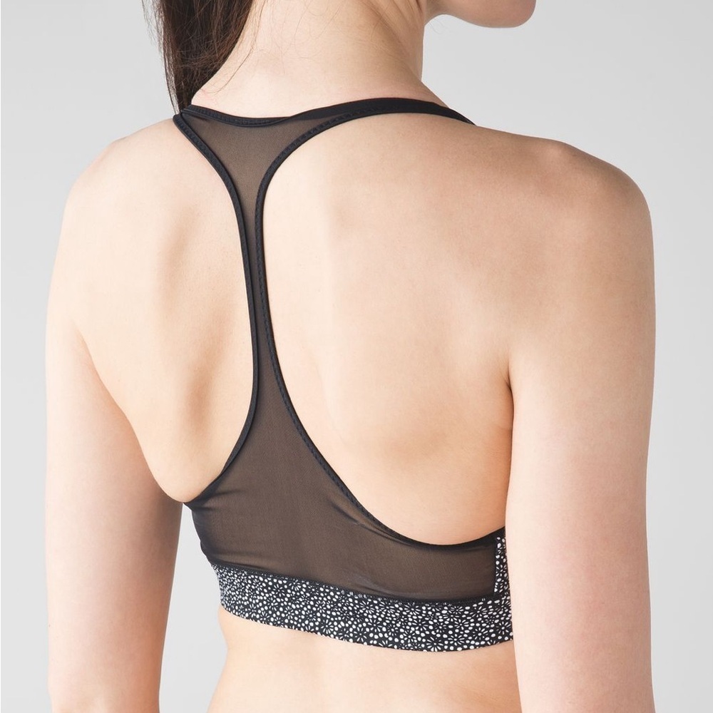 Lululemon Race With Me Top         
Swim Top/Sports Bra 
Freckle Flower Black - Picture 10 of 10